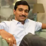 pratik gandhi biography