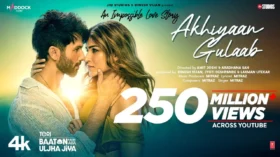 Akhiyaan Gulaab